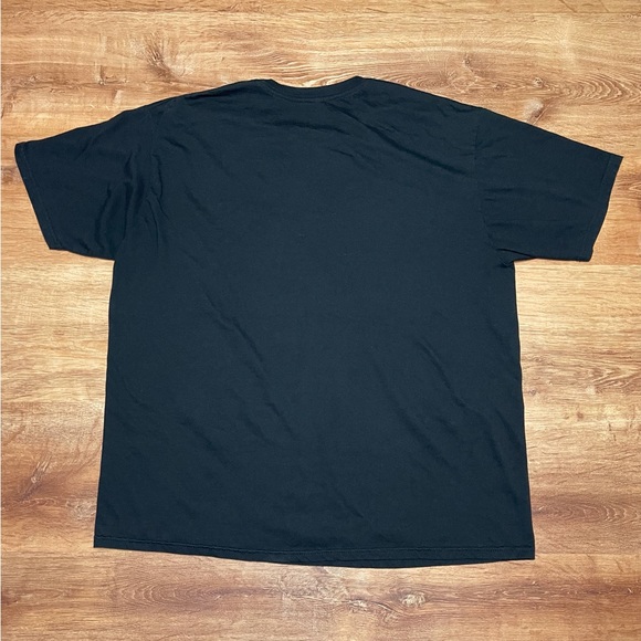 Graphic tee - Picture 4 of 4